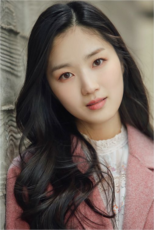 Who is Kim Hye-yoon: From SKY Castle to Lovely Runner – A K-Drama Star Rises